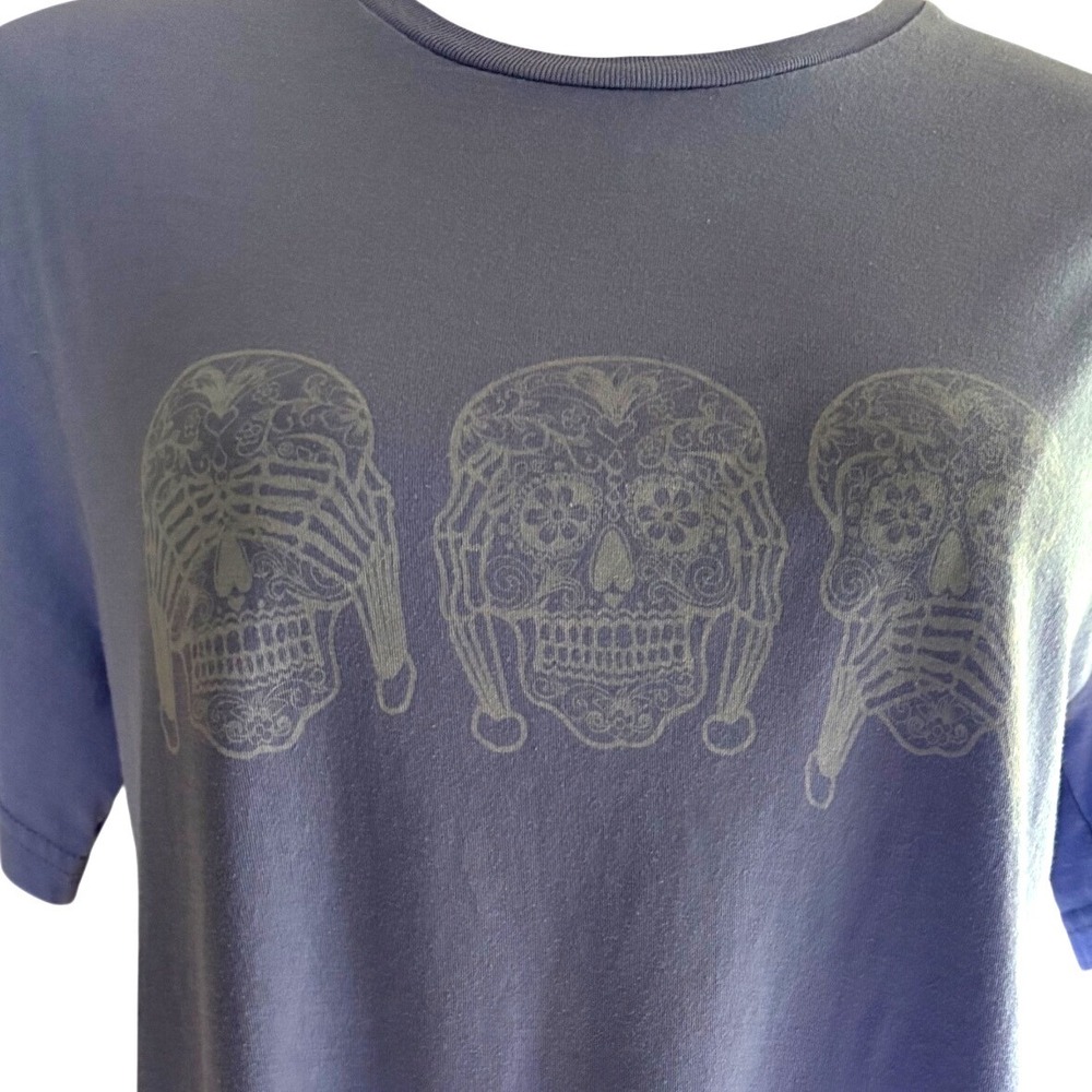 Clorofila Live Aqua Cancun Three Wise Skulls Graphic T-Shirt Blue Medium
